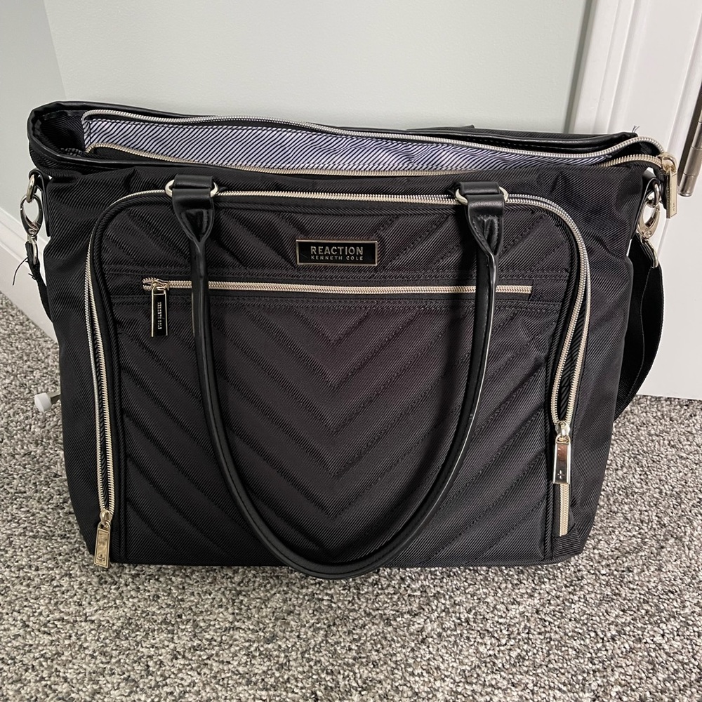 Kenneth Cole Reaction Chelsea Chevron 15" Laptop & Tablet Business Tote